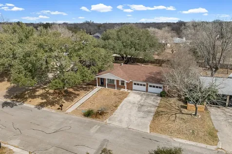 795 Vogel Drive Lockhart TX 78644