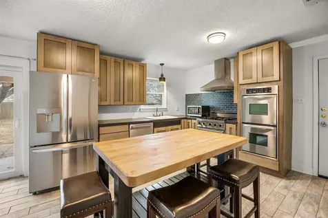795 Vogel Drive Lockhart TX 78644