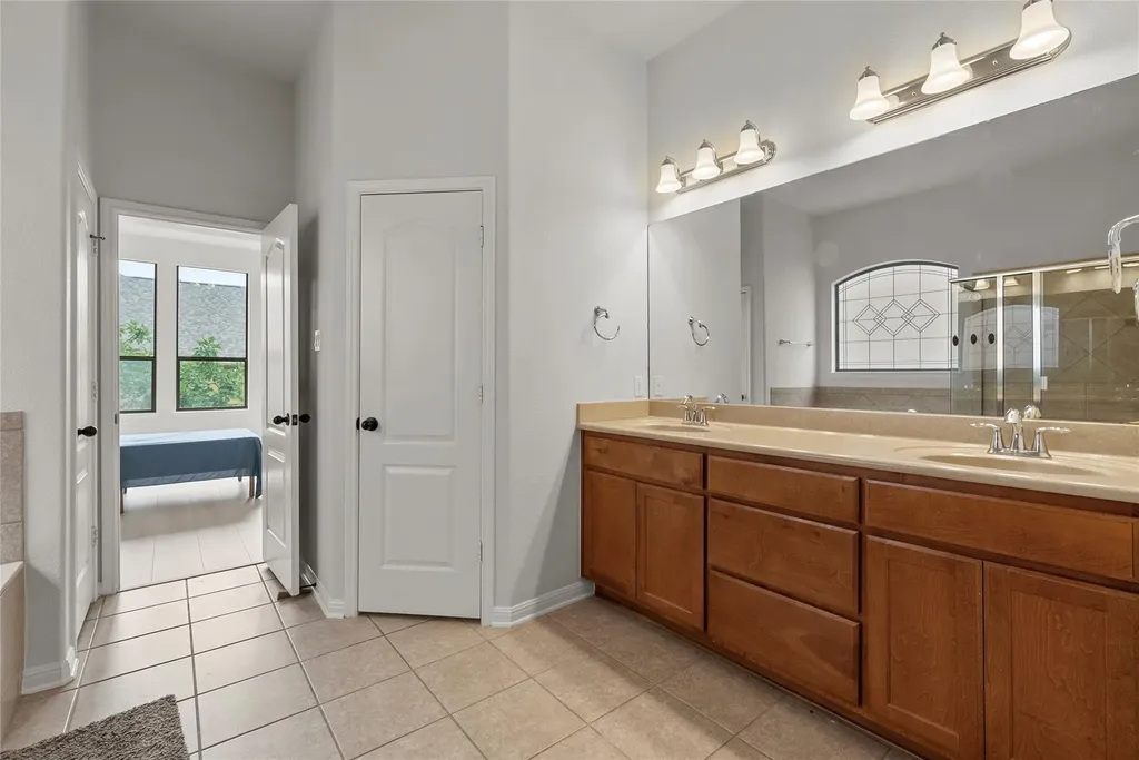 1917 Kempwood Loop Round Rock TX 78665