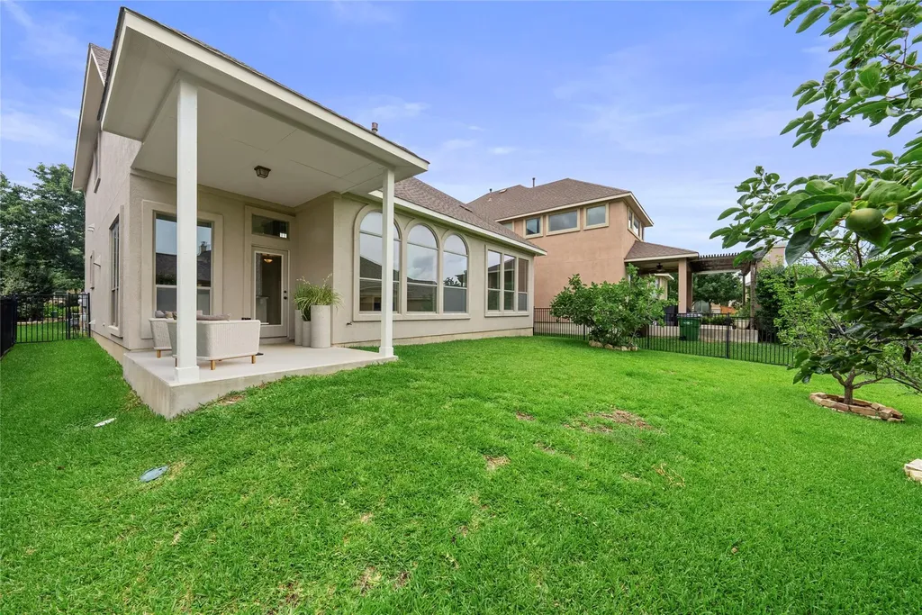 1917 Kempwood Loop Round Rock TX 78665