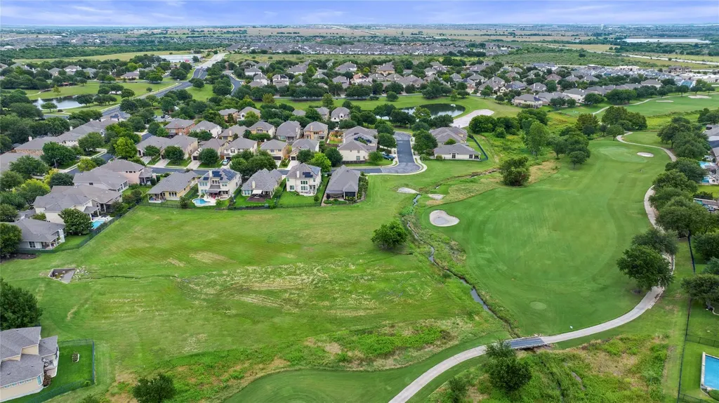 1917 Kempwood Loop Round Rock TX 78665