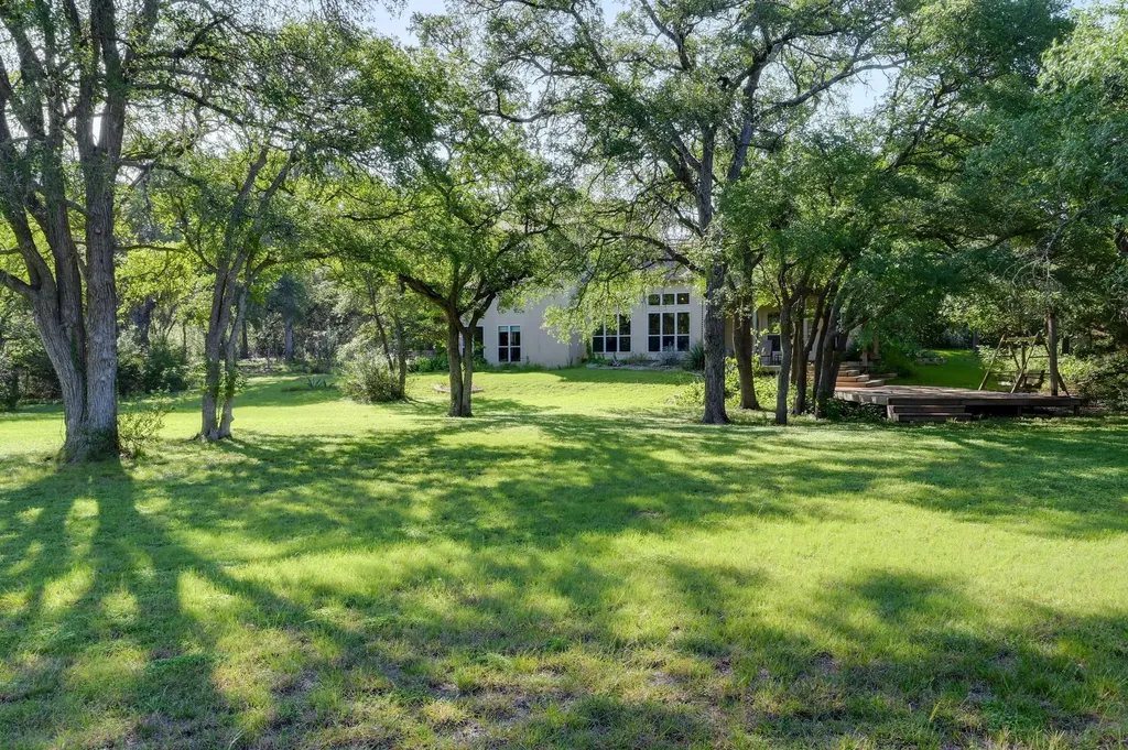 2147 Tejas Trail Blanco TX 78606