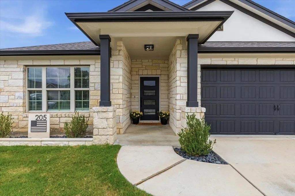 205 Bright Star Lane Georgetown TX 78628