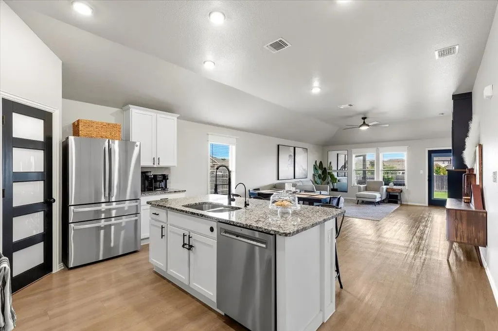 205 Bright Star Lane Georgetown TX 78628