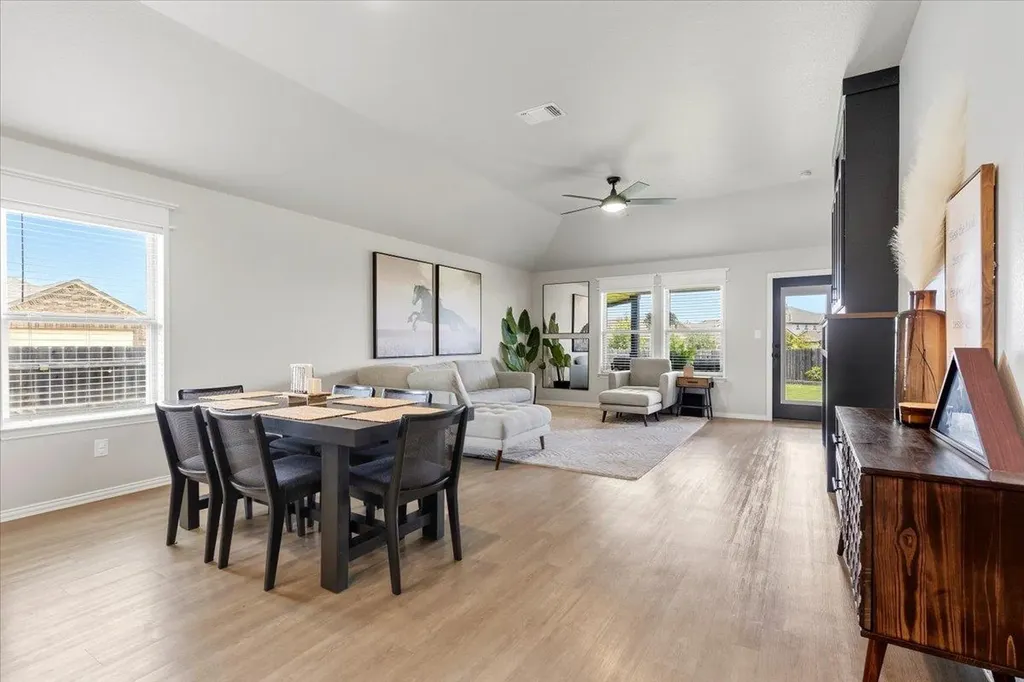 205 Bright Star Lane Georgetown TX 78628