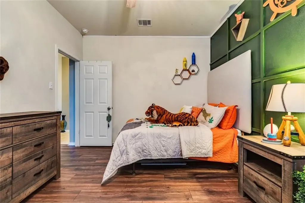 124 Thrasher Cove Leander TX 78641