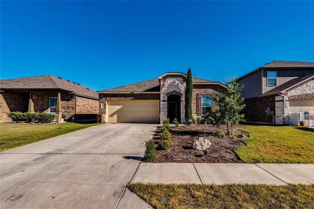 124 Thrasher Cove Leander TX 78641