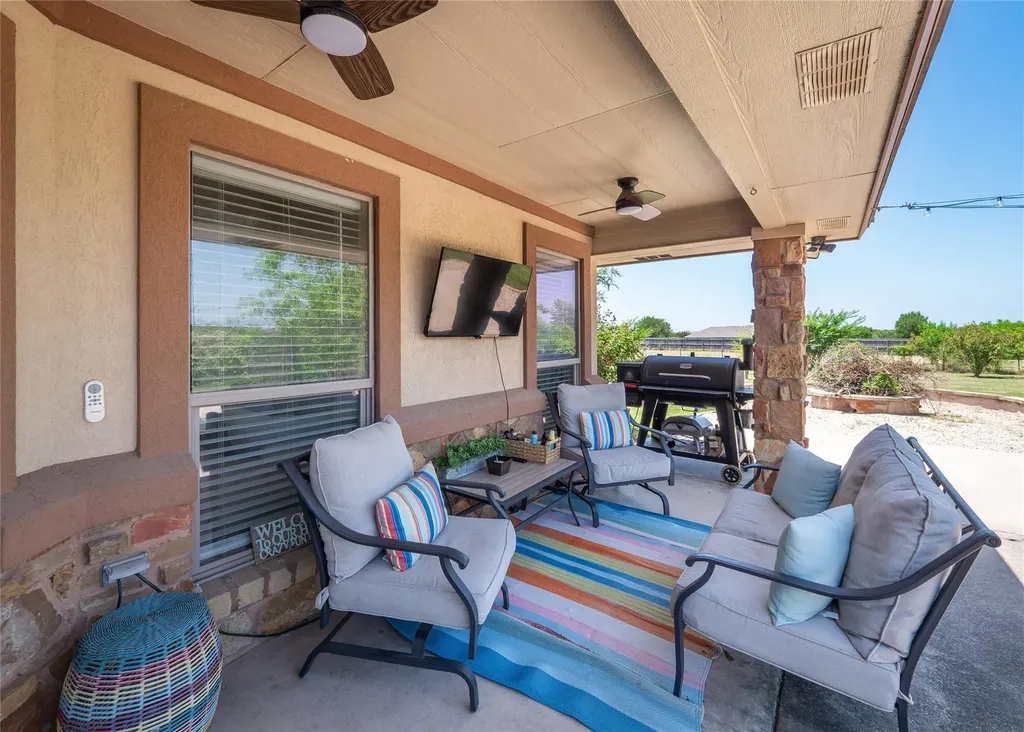 213 Sarahs Lane Liberty Hill TX 78642
