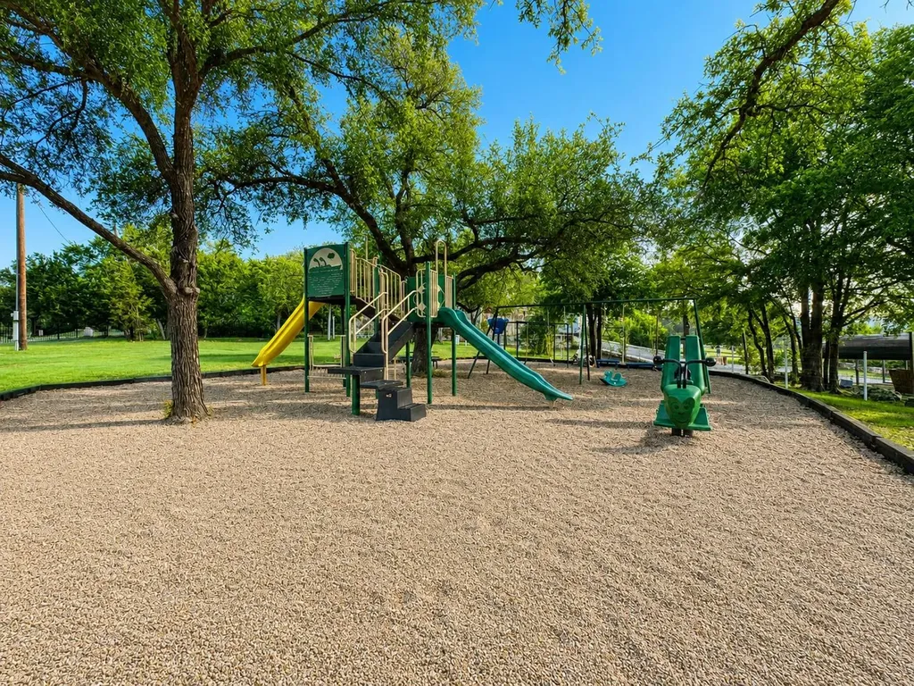17129 E Darleen Drive Leander TX 78641
