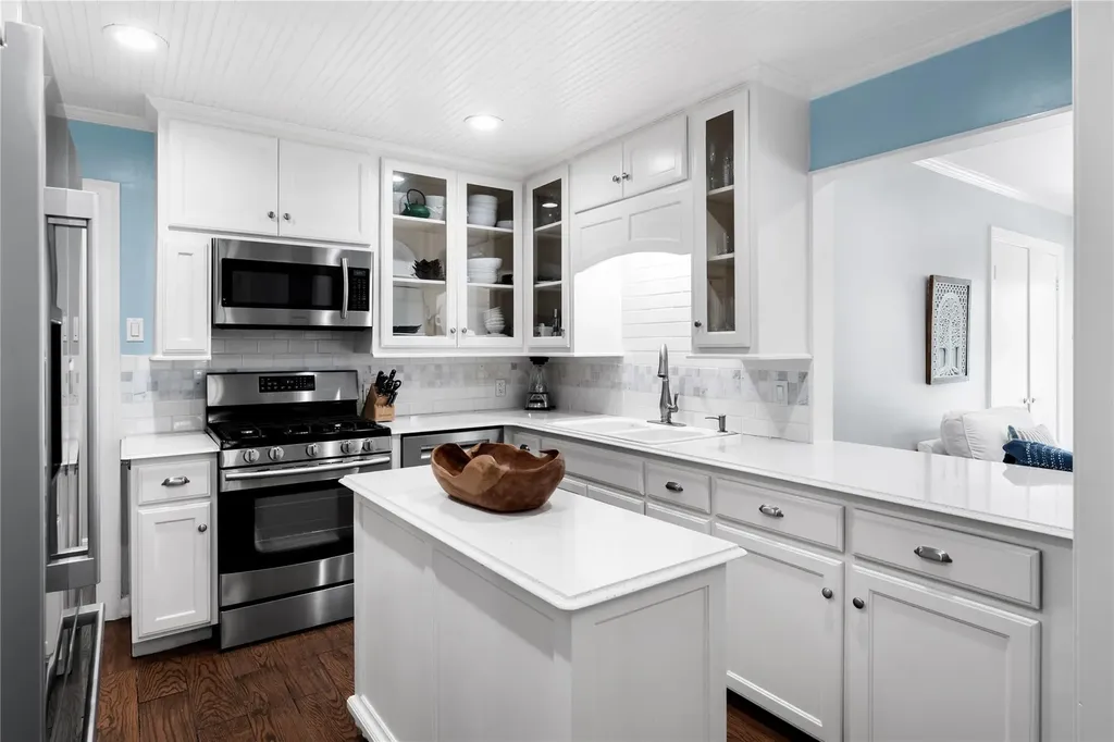 1701 W 33rd Street Austin TX 78703