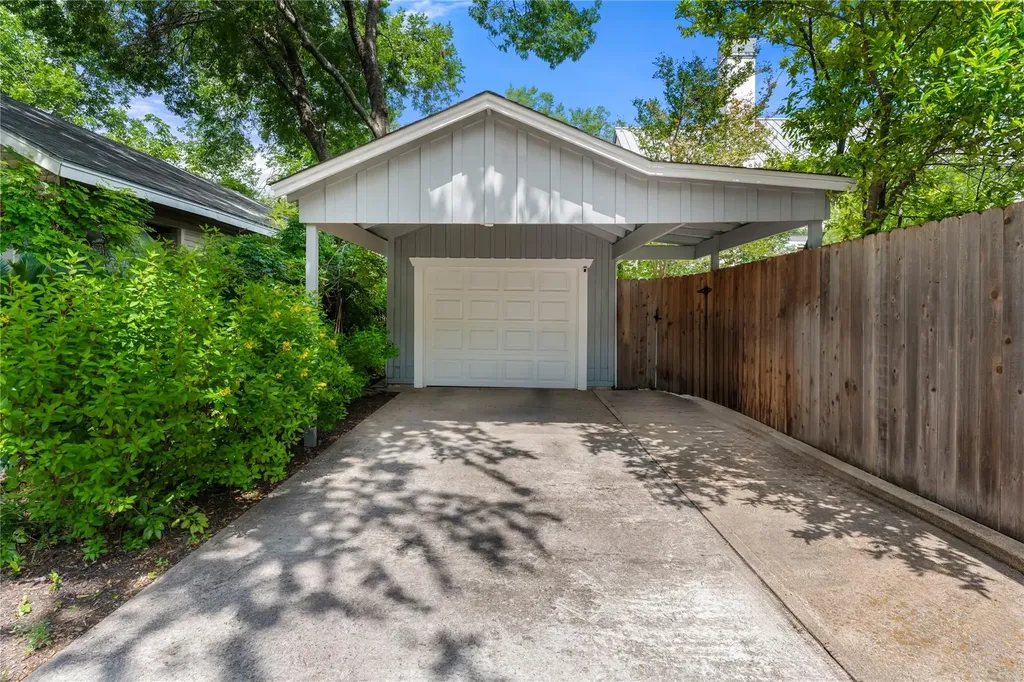 1701 W 33rd Street Austin TX 78703