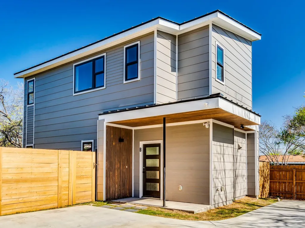 206 E Wonsley Drive Austin TX 78753