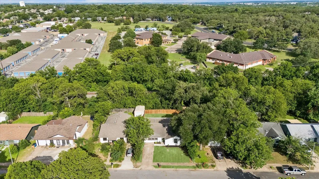6915 Cherry Meadow Drive Austin TX 78745