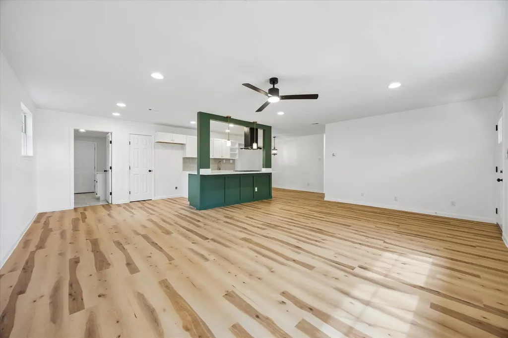 6915 Cherry Meadow Drive Austin TX 78745