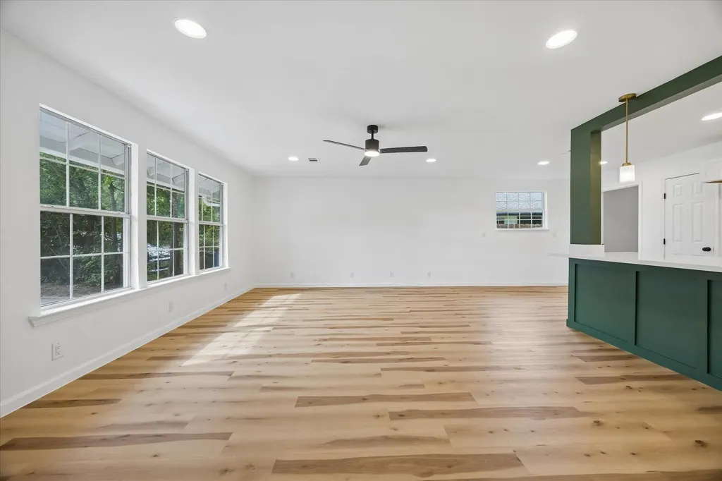 6915 Cherry Meadow Drive Austin TX 78745