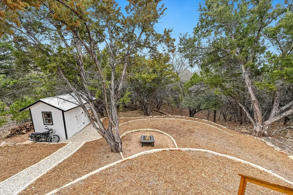 21112 Brewer Lane Lago Vista TX 78645