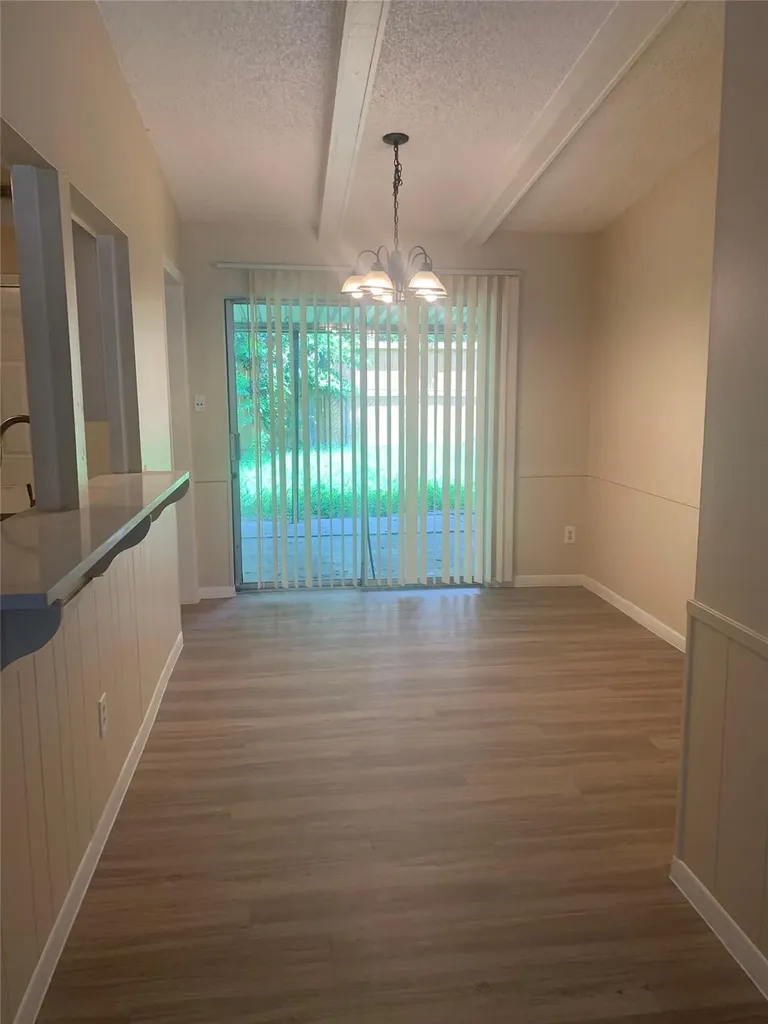 2519 Glen Springs Way Austin TX 78741