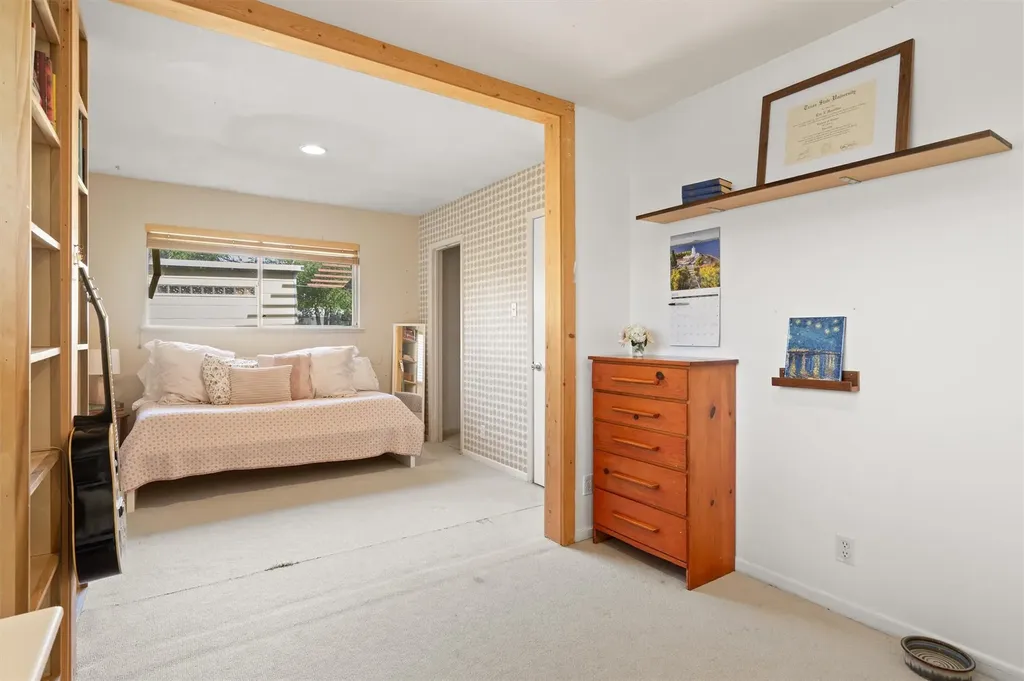 4614 Jinx Avenue Austin TX 78745