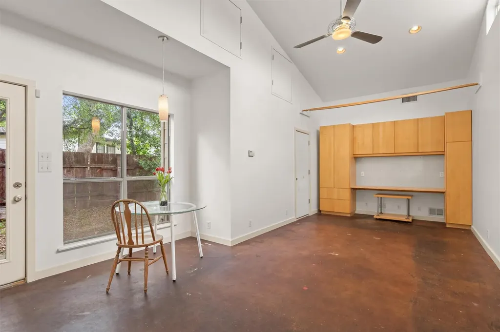 4614 Jinx Avenue Austin TX 78745