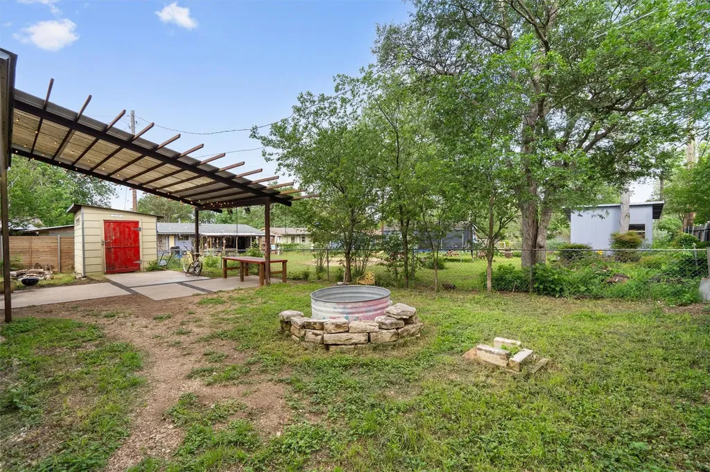 4614 Jinx Avenue Austin TX 78745