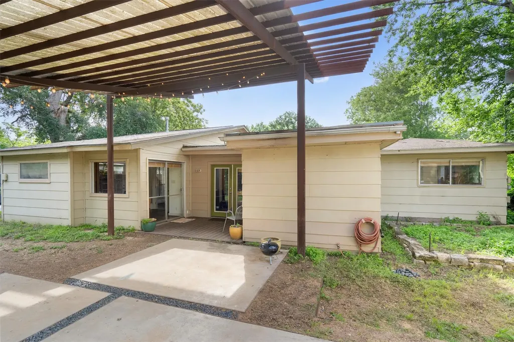 4614 Jinx Avenue Austin TX 78745