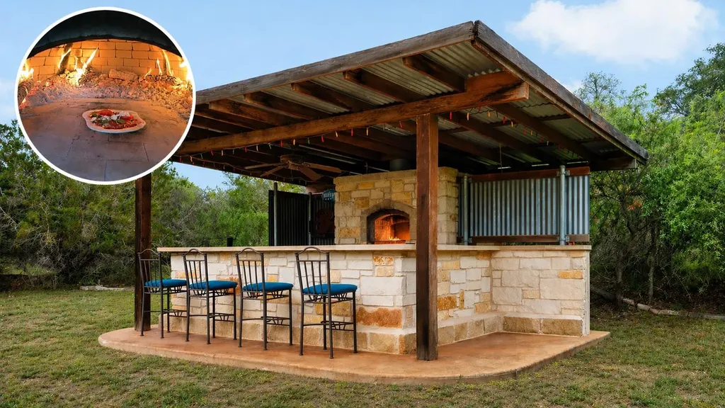 11008 West Cave Boulevard Dripping Springs TX 78620