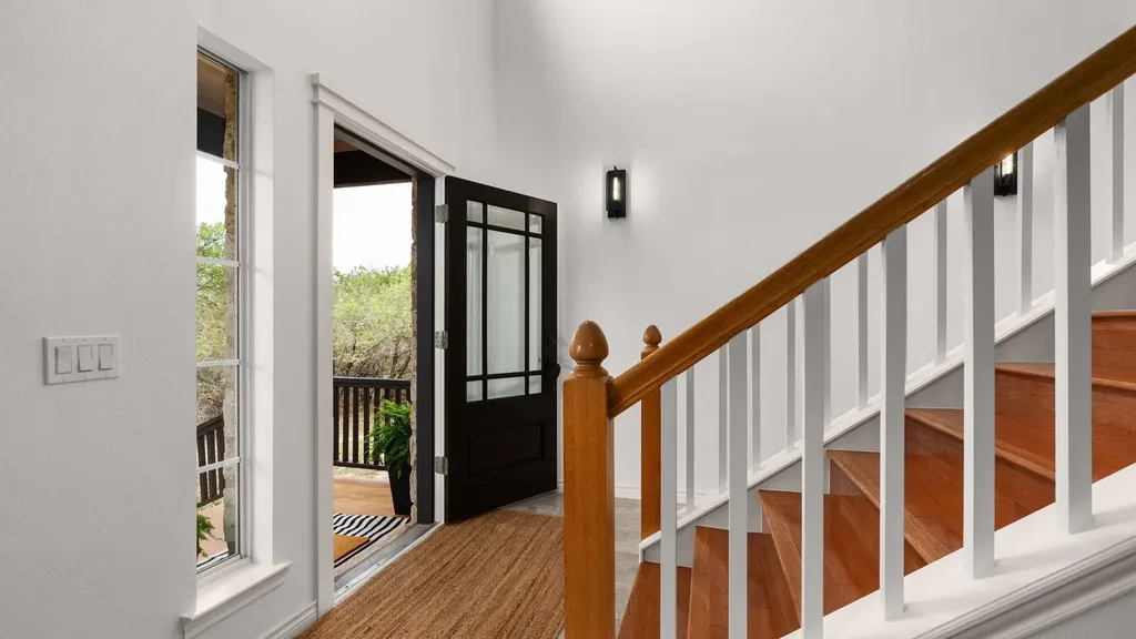 11008 West Cave Boulevard Dripping Springs TX 78620