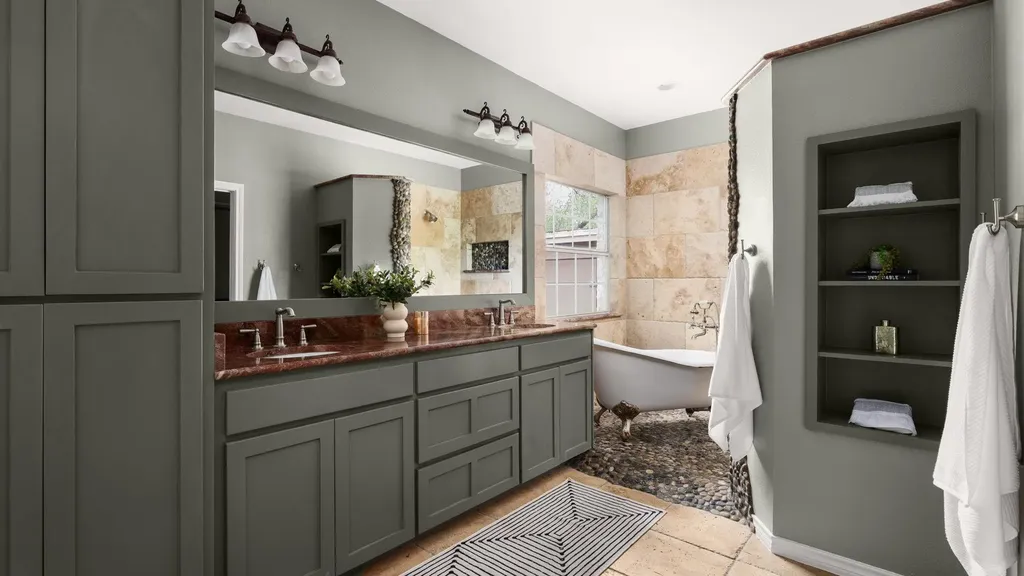 11008 West Cave Boulevard Dripping Springs TX 78620