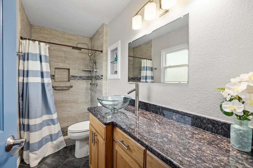 504 Heartwood Drive Austin TX 78745