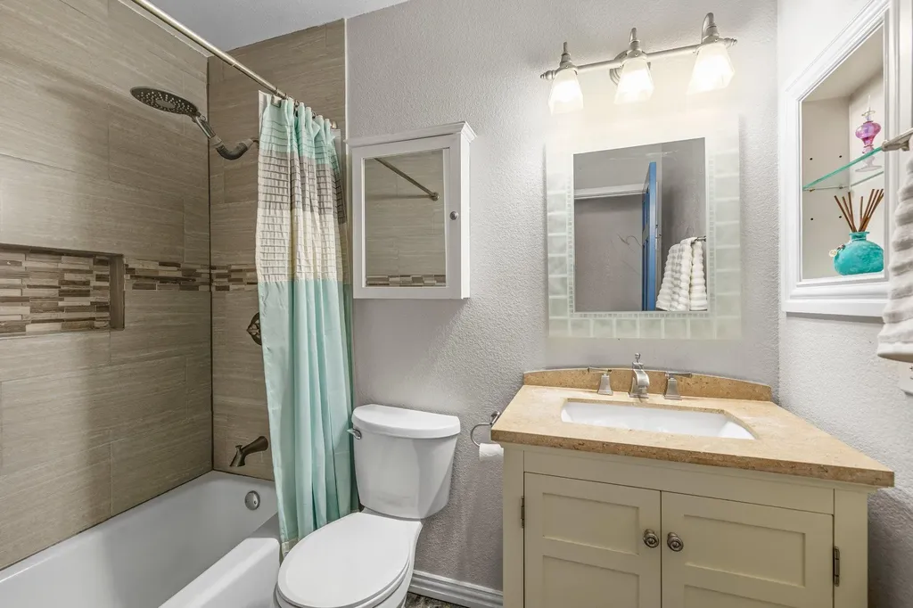 504 Heartwood Drive Austin TX 78745