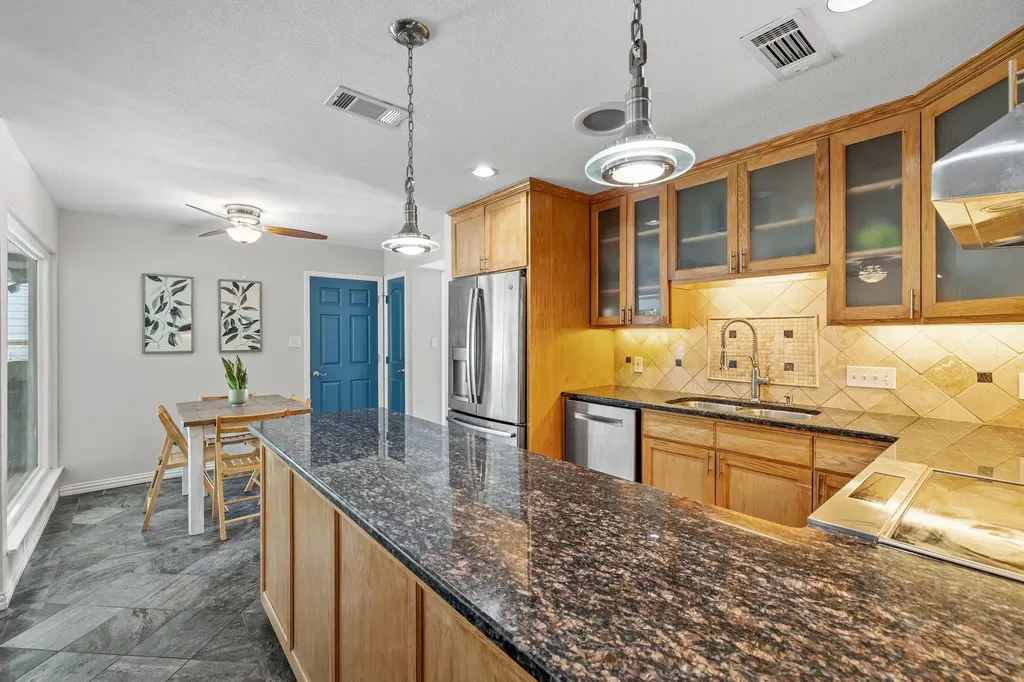 504 Heartwood Drive Austin TX 78745