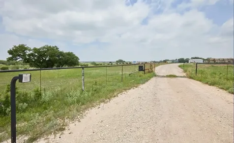 2727 County Road 3091 Rochelle TX 78686