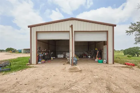 2727 County Road 3091 Rochelle TX 78686