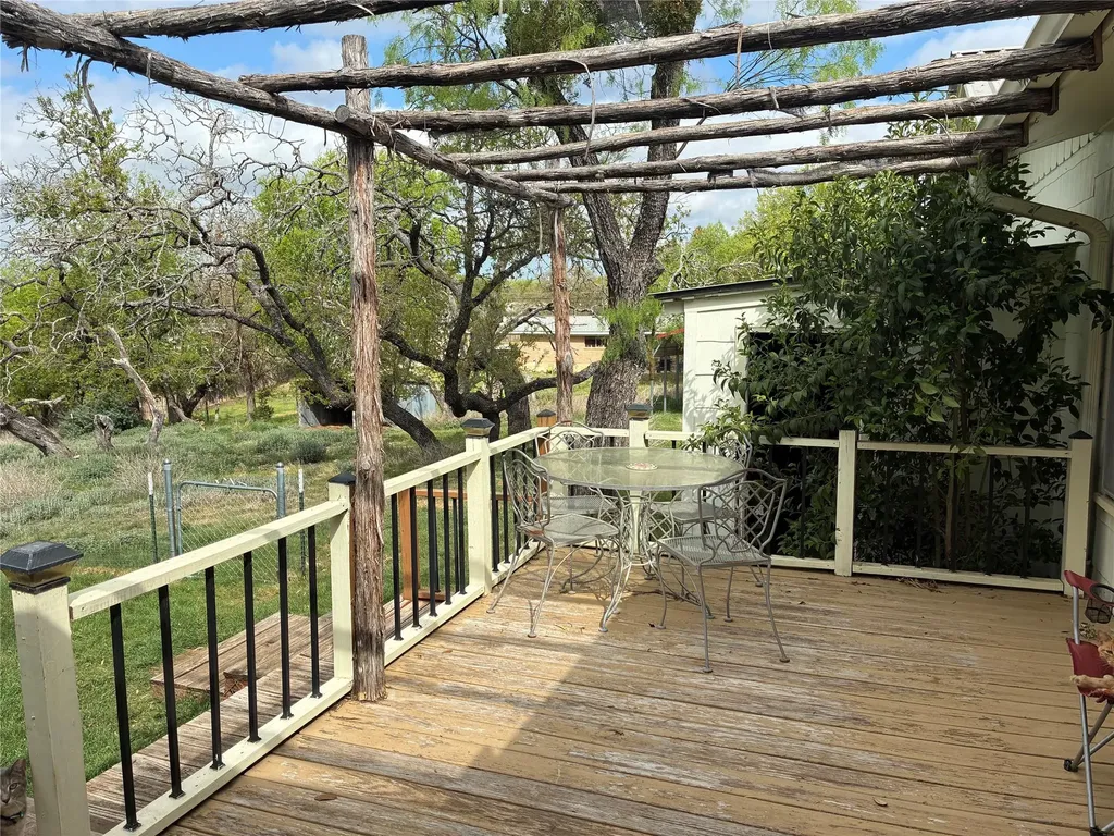 408 S Porter Street Lampasas TX 76550