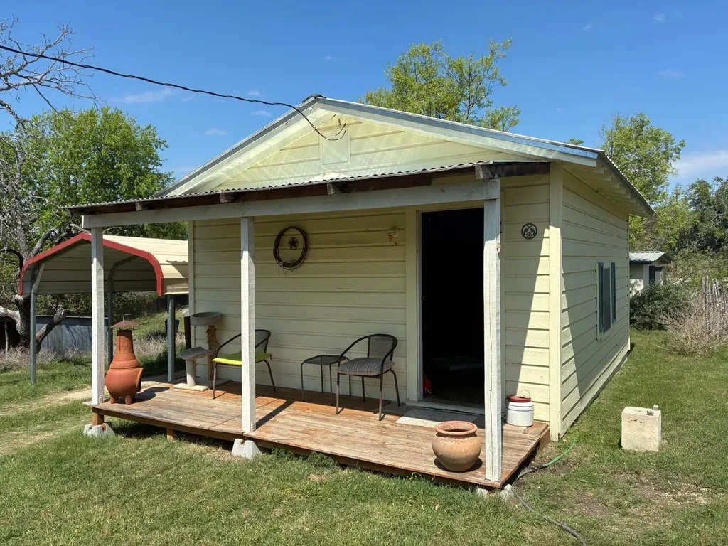 408 S Porter Street Lampasas TX 76550