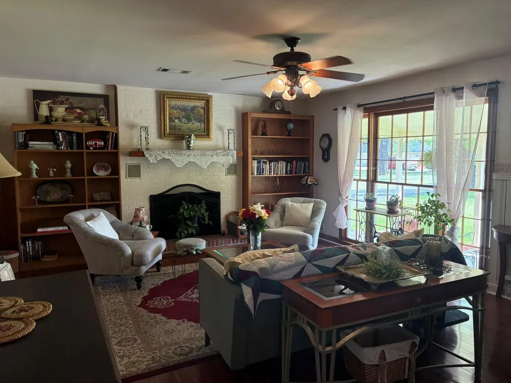 408 S Porter Street Lampasas TX 76550