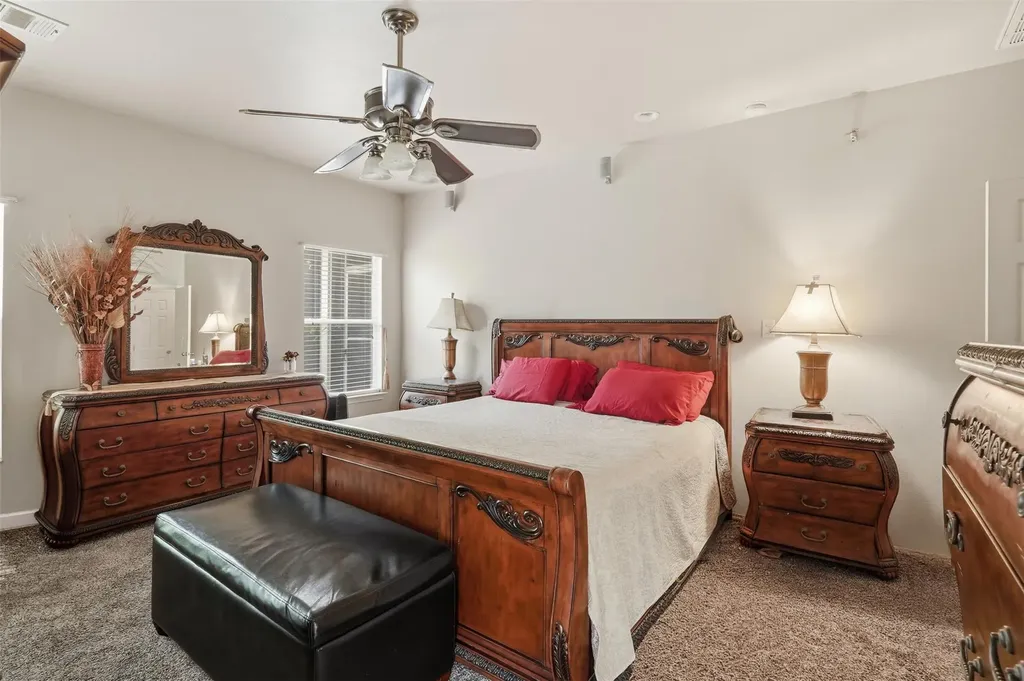609 Portchester Castle Path Pflugerville TX 78660