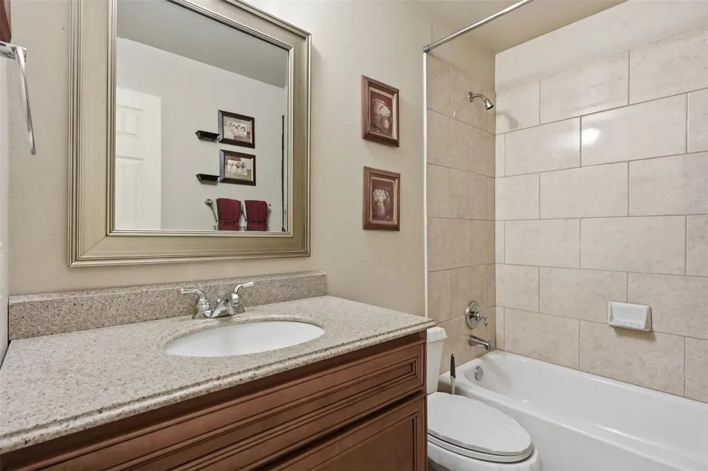 609 Portchester Castle Path Pflugerville TX 78660