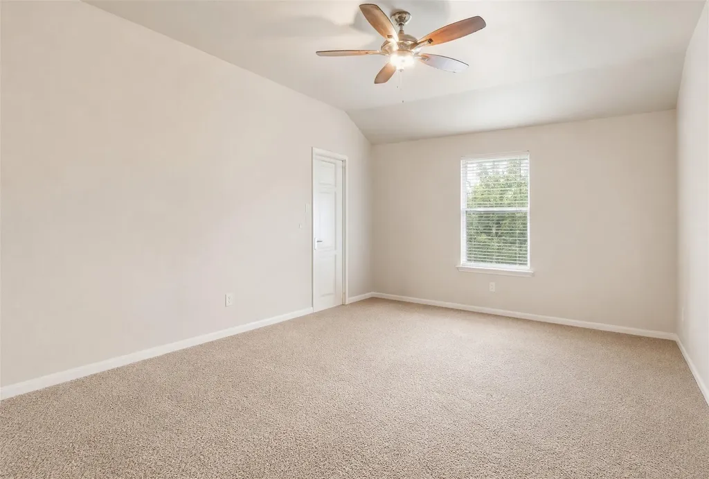 609 Portchester Castle Path Pflugerville TX 78660