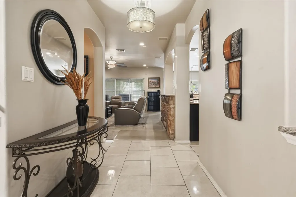 609 Portchester Castle Path Pflugerville TX 78660