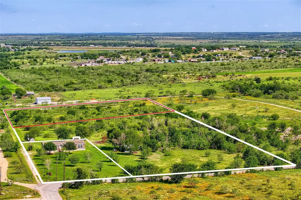 401 Graef (148538) Road Kyle TX 78640