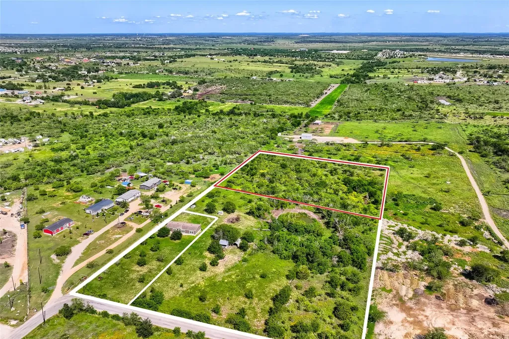 401 Graef (148538) Road Kyle TX 78640