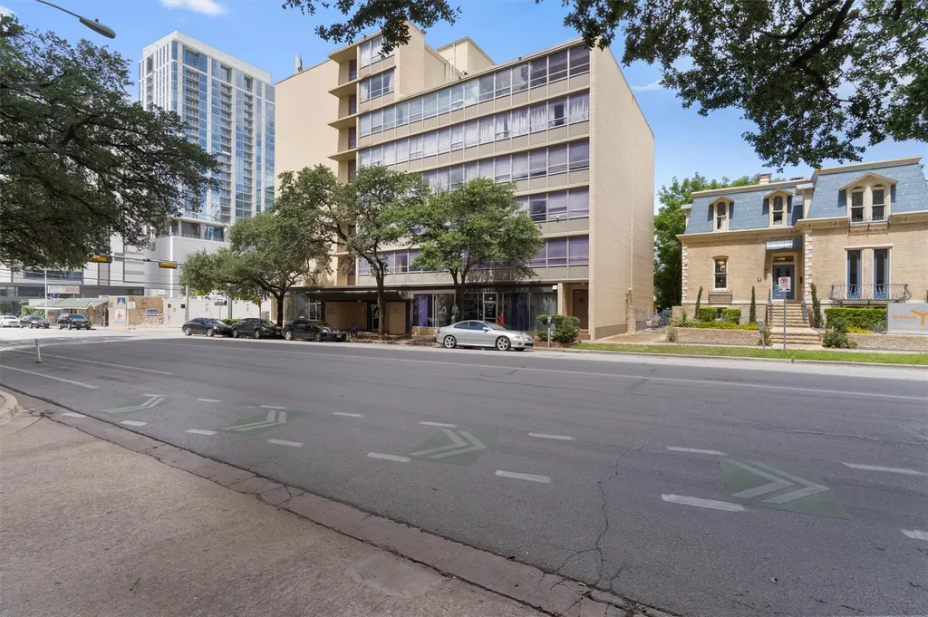 1800 Lavaca Street Austin TX 78701