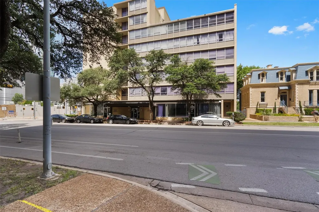 1800 Lavaca Street Austin TX 78701