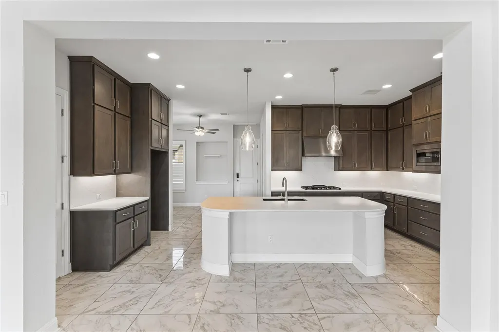 2132 Novara Trail Leander TX 78641