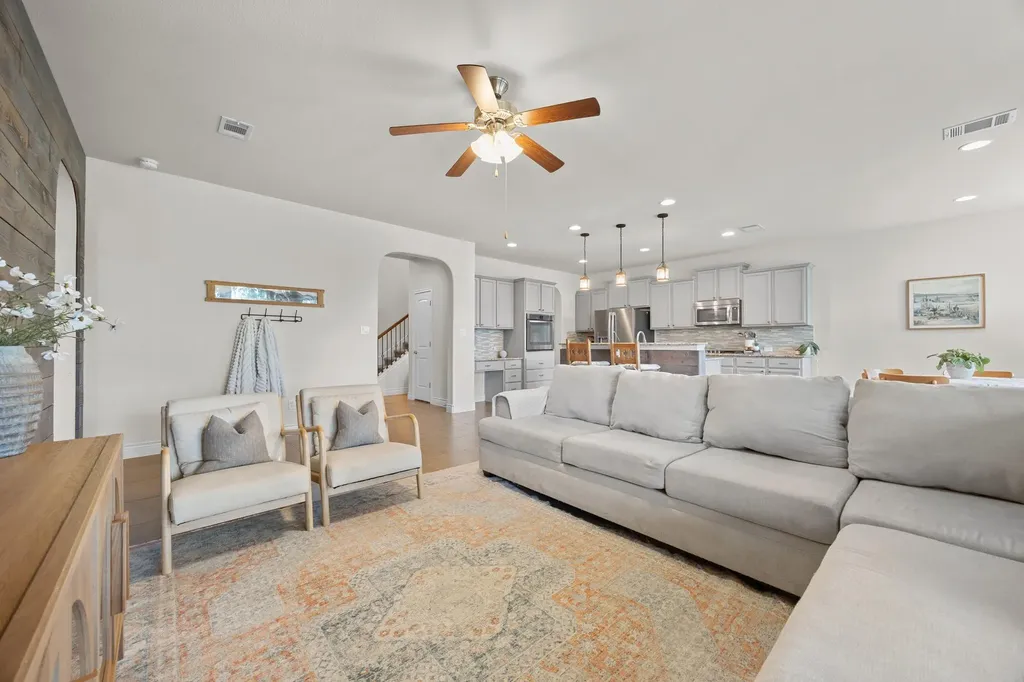 169 Summer Night Cove Buda TX 78610