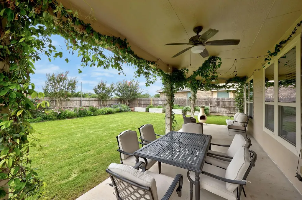 169 Summer Night Cove Buda TX 78610