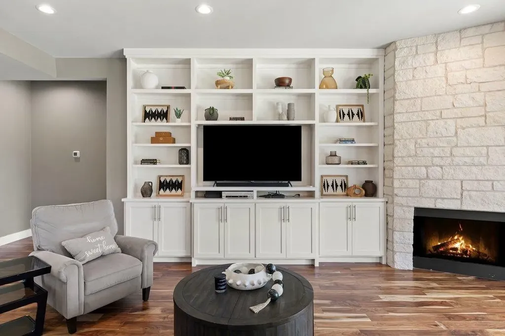 409 Dos Lagos Dripping Springs TX 78620