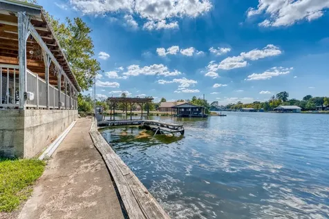 116 Shady Circle Sunrise Beach TX 78643