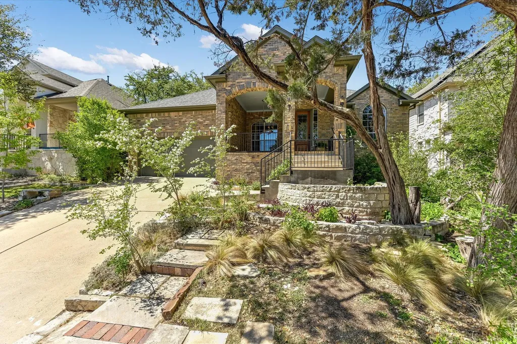 8024 Cobblestone Austin TX 78735